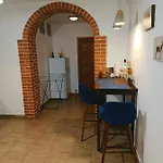 éva