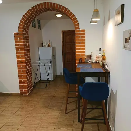 Eva Apartmanhaz
