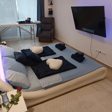 Eva Apartmanhaz Pensiune