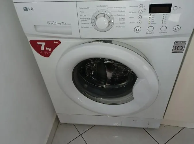 Eva Apartmanhaz 4* אגר