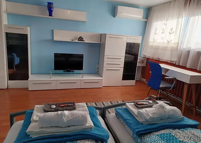 בית הארחה Eva Apartmanhaz אגר