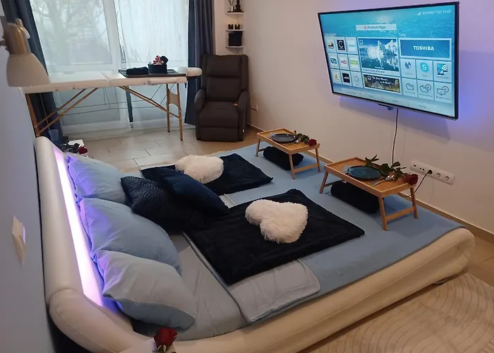 Eva Apartmanhaz 4* אגר