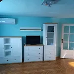 Guest house Eva Apartmanhaz 4*