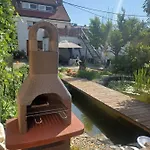 Pensiune Eva Apartmanhaz 4*