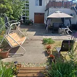 Eva Apartmanhaz Guest house