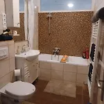 Eva Apartmanhaz Eger