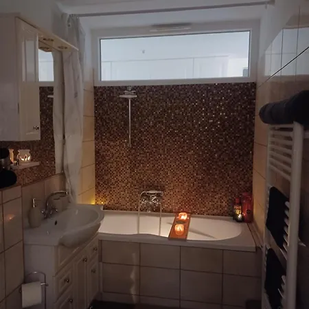 בית הארחה Eva Apartmanhaz 4*