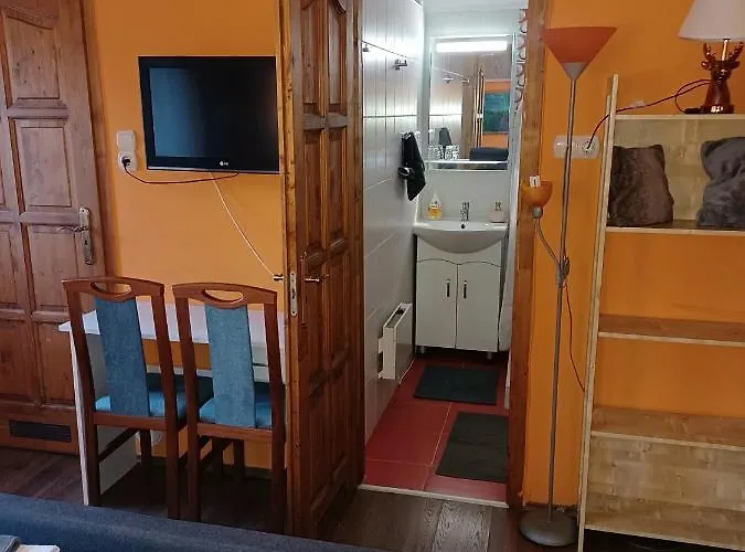 Eva Apartmanhaz Pensiune 4*