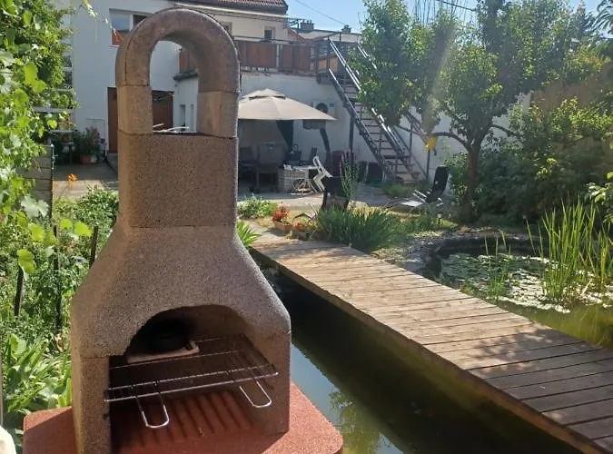 Pensiune Eva Apartmanhaz 4*